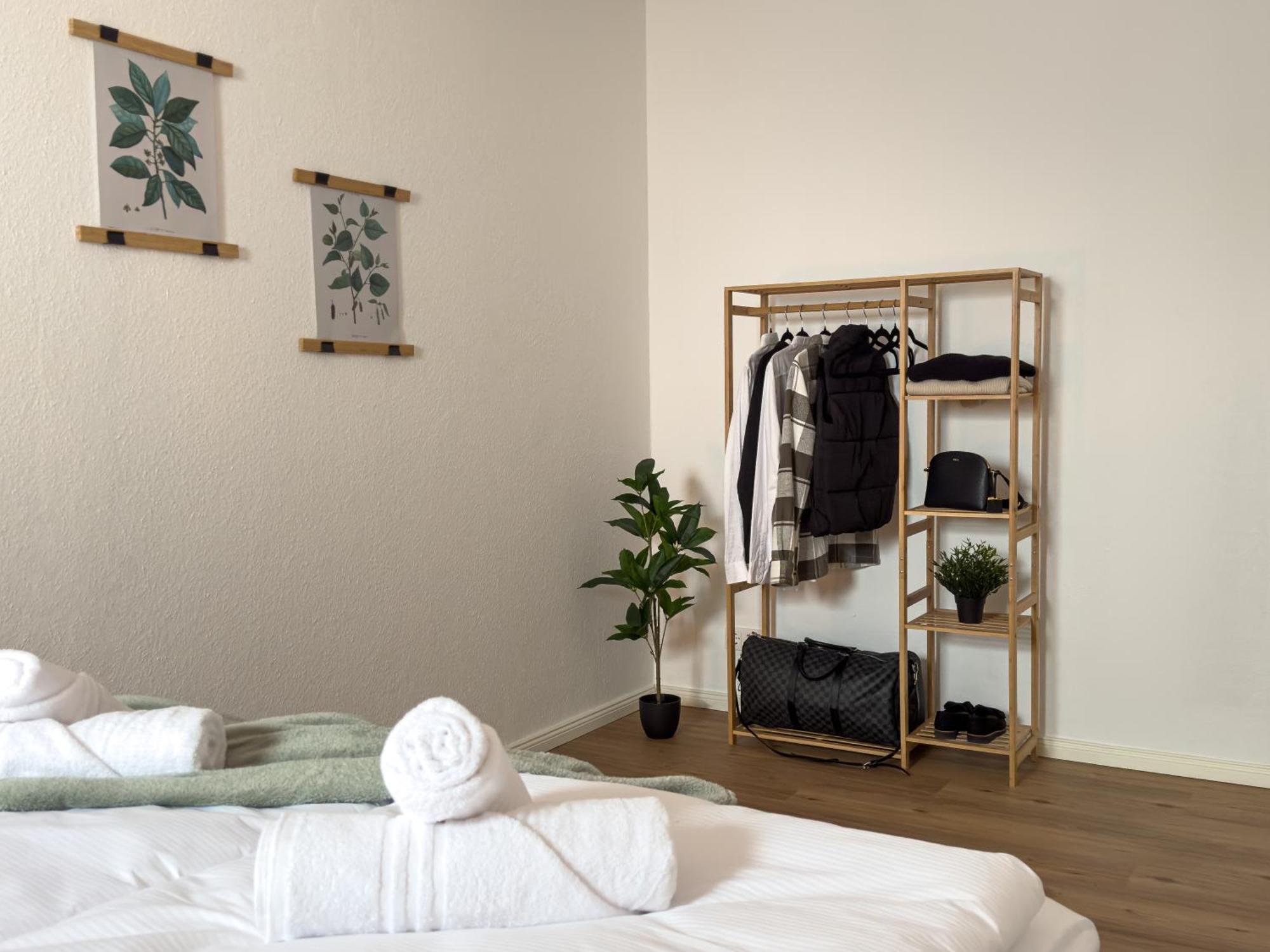 Homelystays Stilvolles Apartment An Der Kirche Lemfoerde Ngoại thất bức ảnh