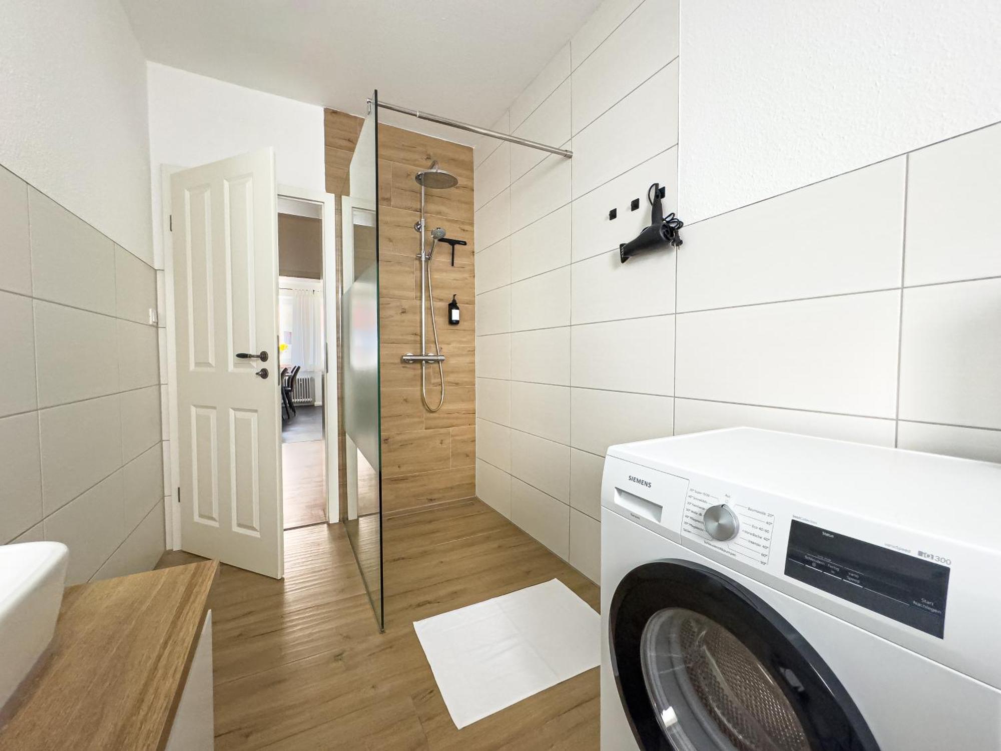 Homelystays Stilvolles Apartment An Der Kirche Lemfoerde Ngoại thất bức ảnh